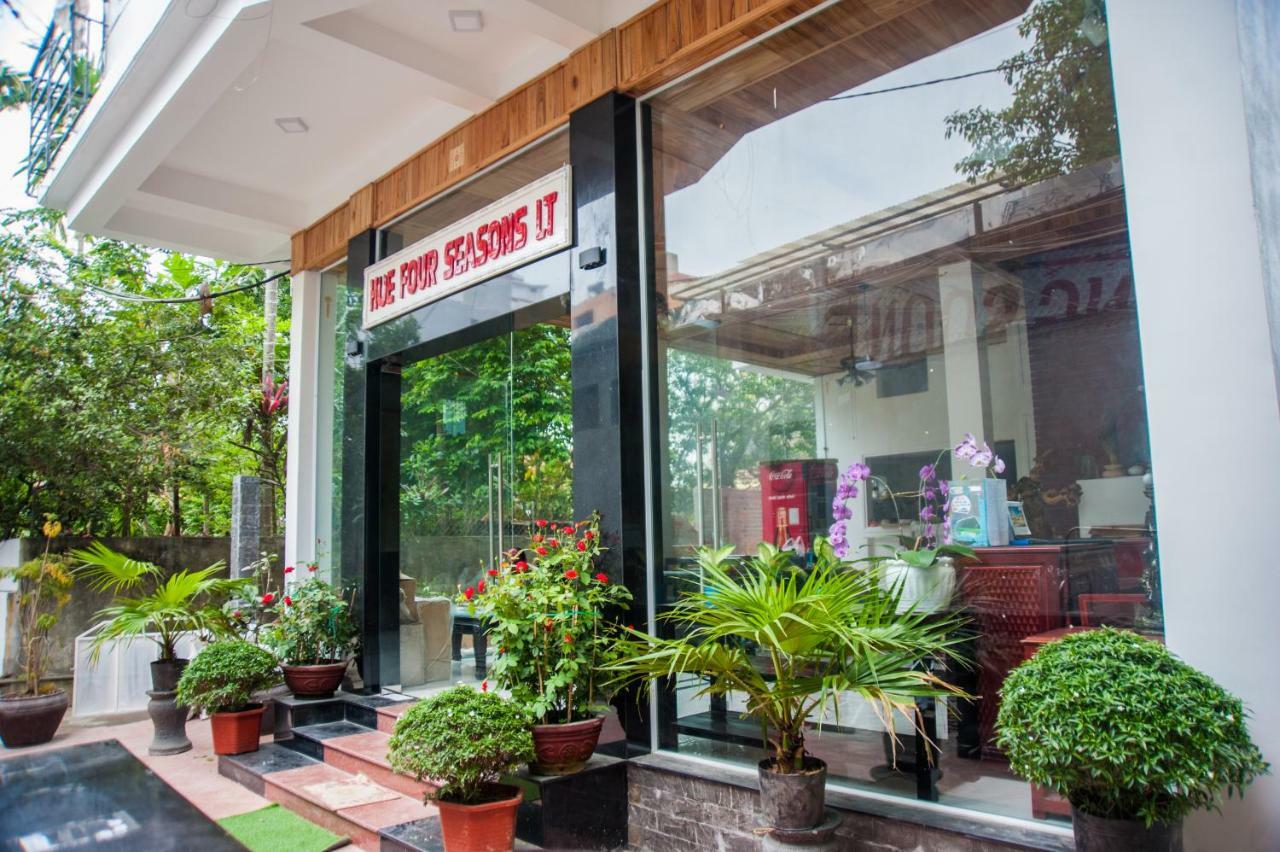 Hue Four Seasons Hotel Bagian luar foto
